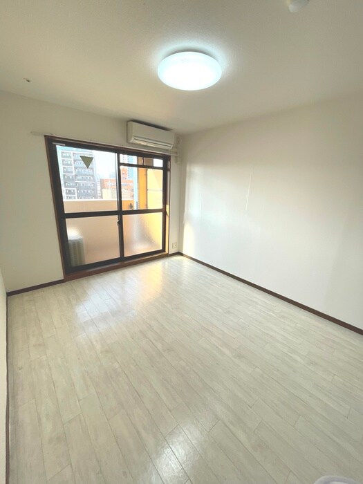 物件内観写真12　(居室)