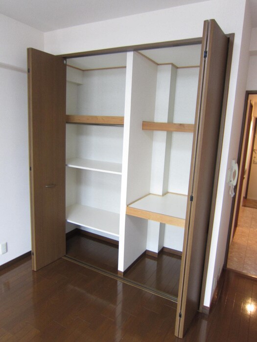 物件内観写真14　(収納)