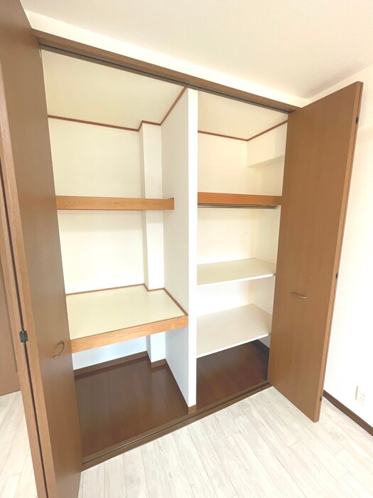物件内観写真14　(収納)