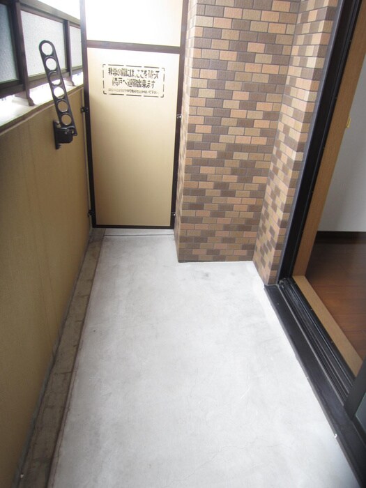 物件内観写真18　(ベランダ・バルコニー)