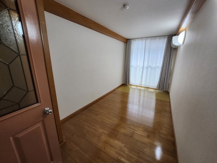 物件内観写真11　(居室)