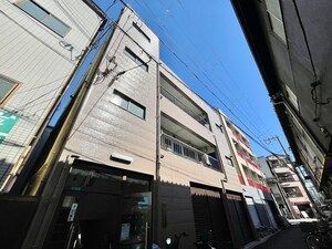 米田マンション外観写真
