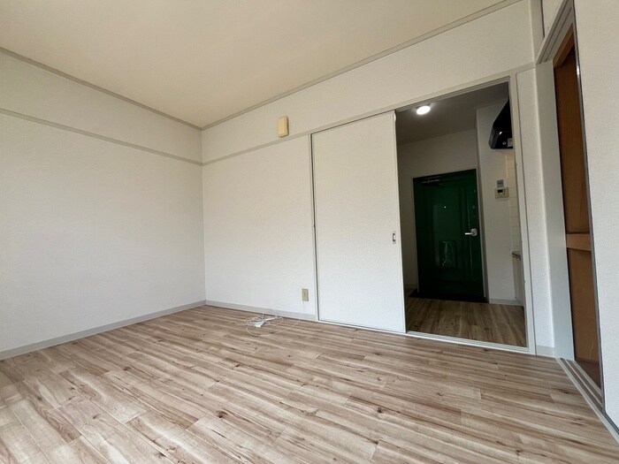 物件内観写真12　(居室)