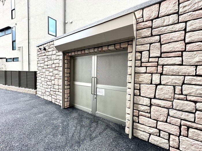 物件外観写真6　(建物設備)