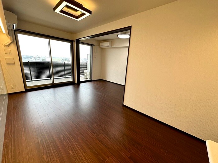 物件内観写真13　(居室)