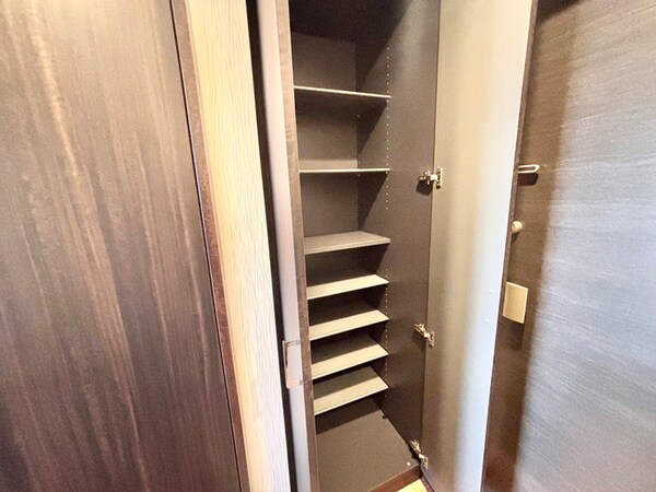 靴箱