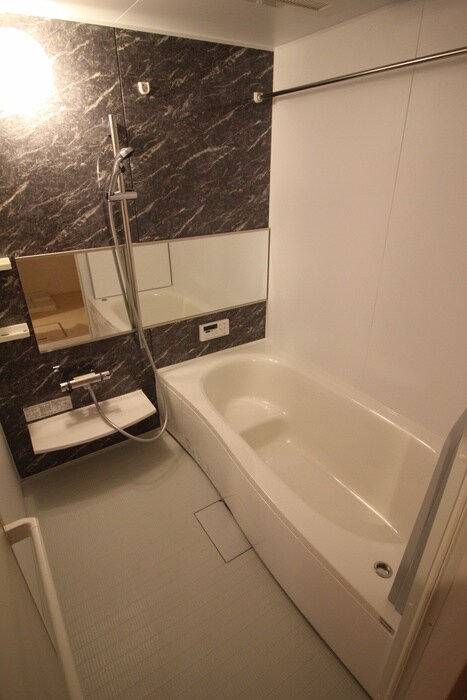 物件内観写真12　(バス／シャワールーム等)