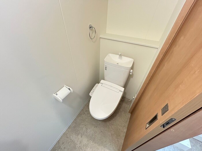 物件内観写真13　(トイレ)