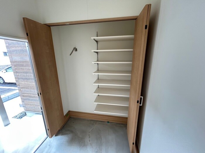 物件内観写真20　(靴箱)