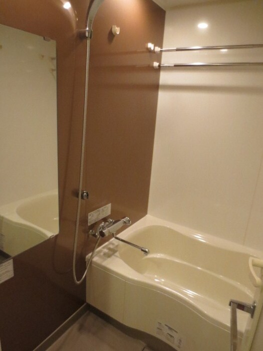 物件内観写真12　(バス／シャワールーム等)