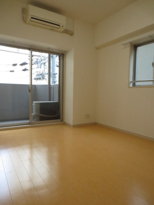 物件内観写真15　(居室)