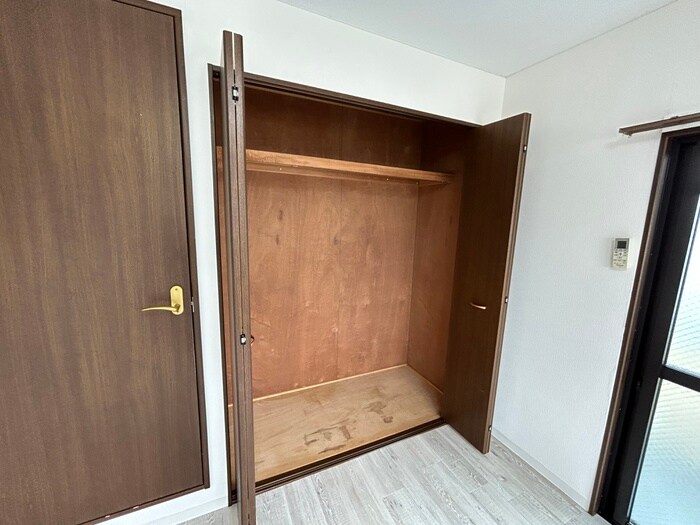 物件内観写真9　(収納)