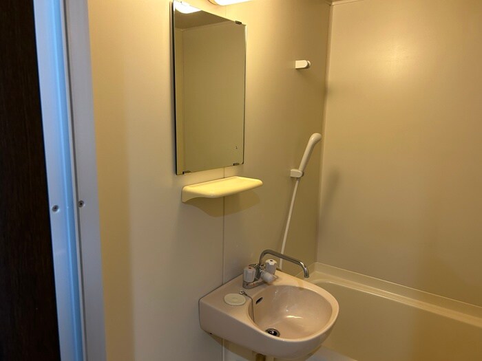 物件内観写真11　(洗面)