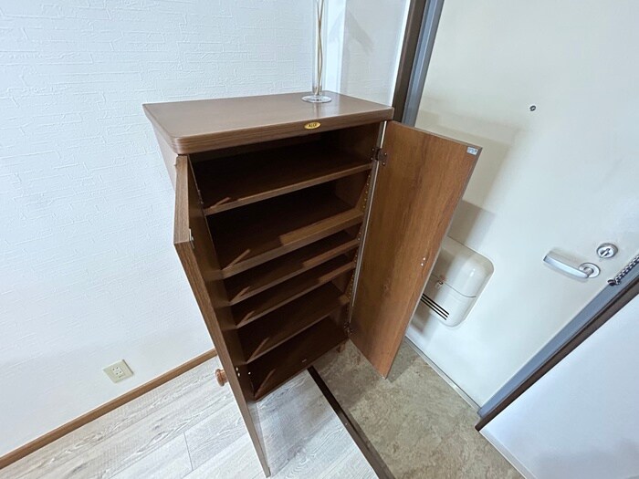 物件内観写真14　(靴箱)