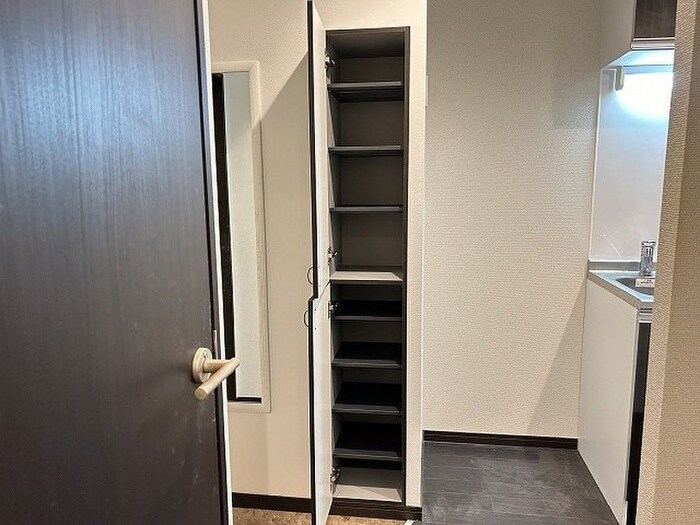 物件内観写真18　(靴箱)