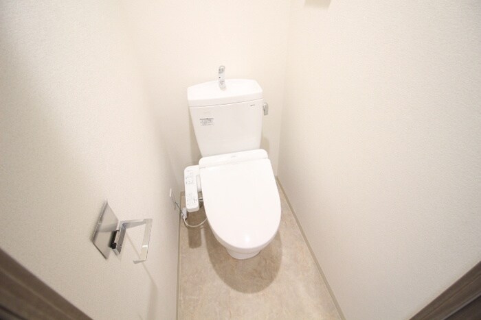 物件内観写真14　(トイレ)