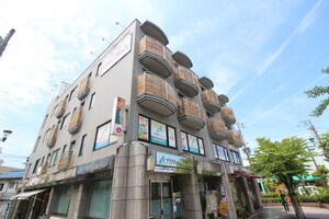 榮久堂吉宗ビル外観写真