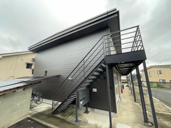 物件外観写真2　(外観写真)