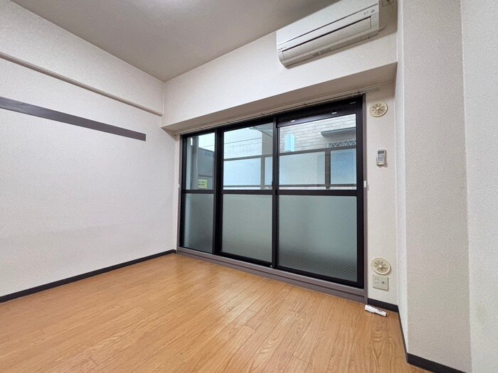 物件内観写真5　(居室)