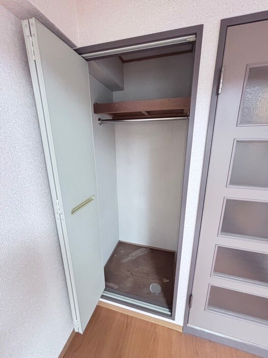 物件内観写真11　(収納)