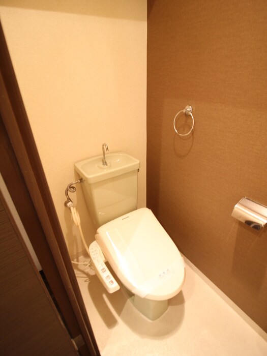 物件内観写真7　(トイレ)