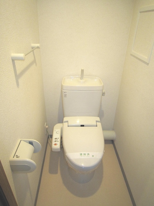 物件内観写真8　(トイレ)