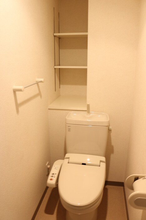 物件内観写真13　(トイレ)