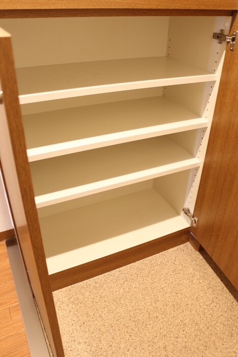 物件内観写真15　(靴箱)