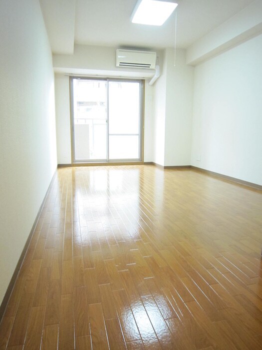 物件内観写真16　(居室)