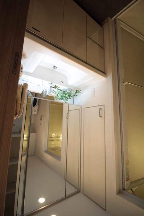 物件内観写真10　(洗面)