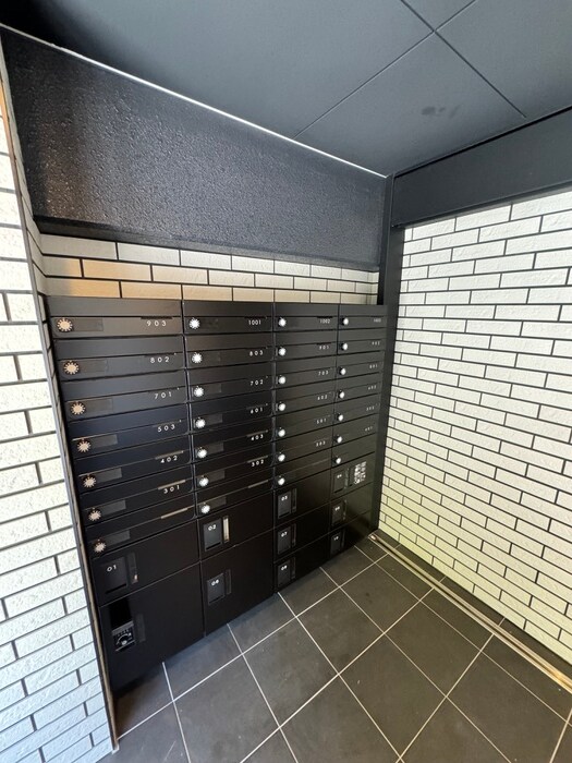 物件外観写真4　(建物設備)