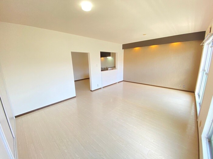 物件内観写真6　(居室)