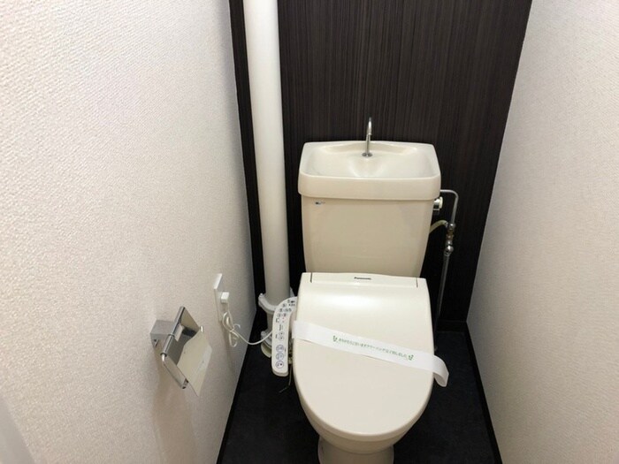 物件内観写真10　(トイレ)