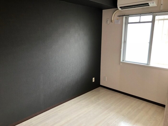 物件内観写真18　(居室)