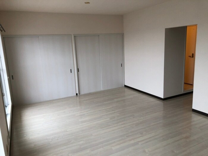 物件内観写真19　(居室)