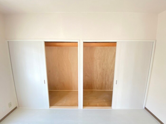 物件内観写真21　(収納)