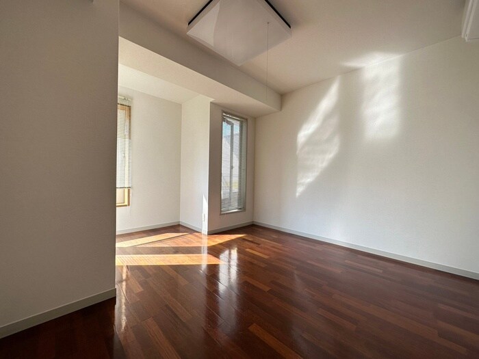 物件内観写真20　(居室)