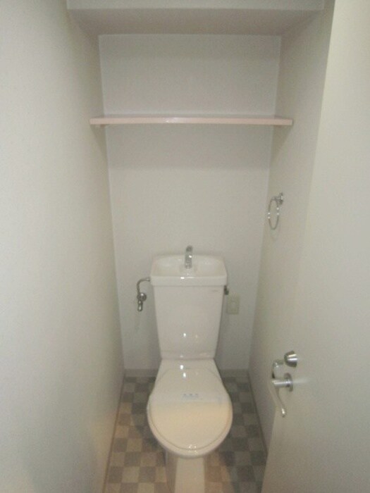 物件内観写真10　(トイレ)