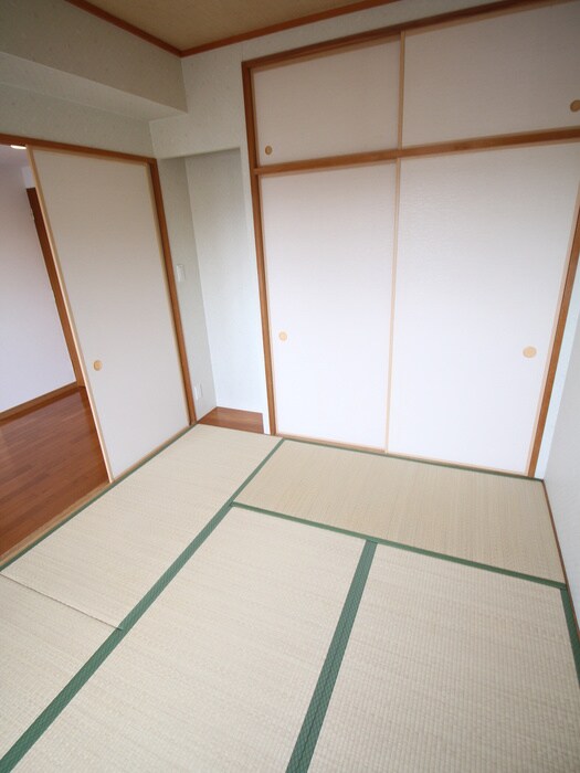 物件内観写真14　(居室)