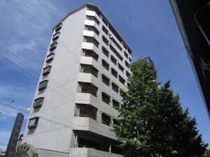レジデンス諏訪外観写真