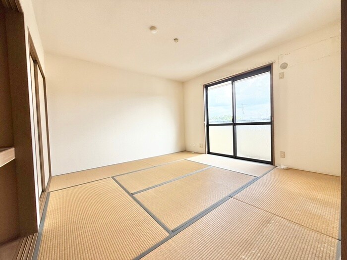 物件内観写真9　(居室)