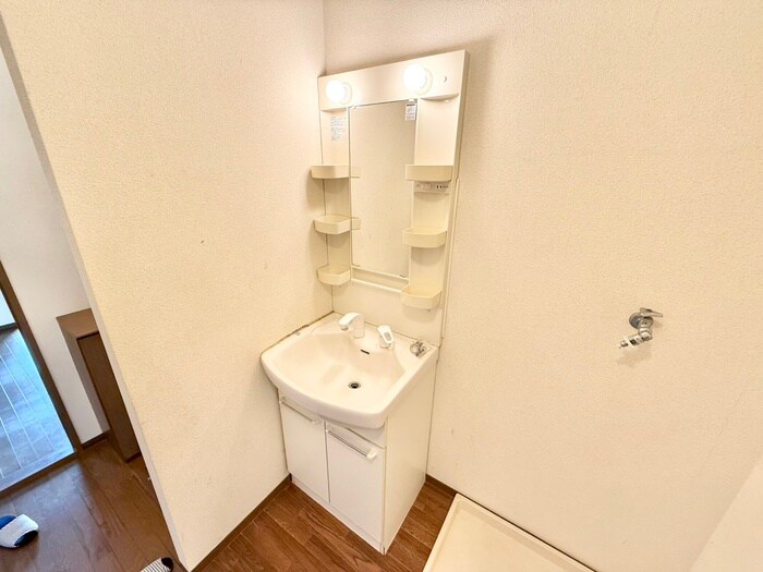 物件内観写真13　(洗面)