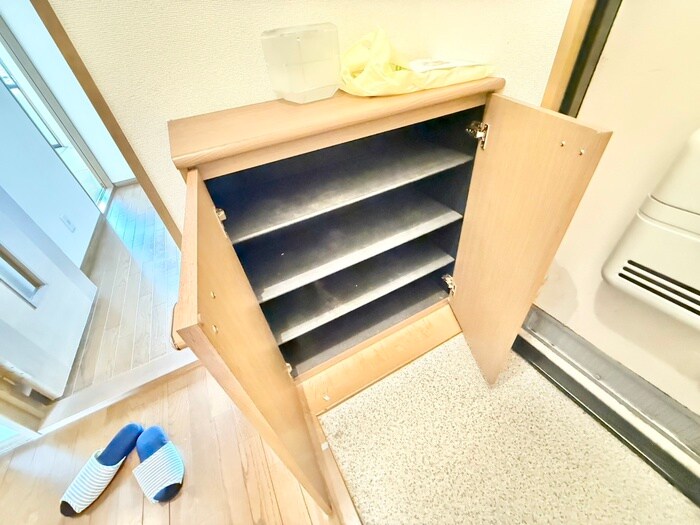 物件内観写真18　(靴箱)