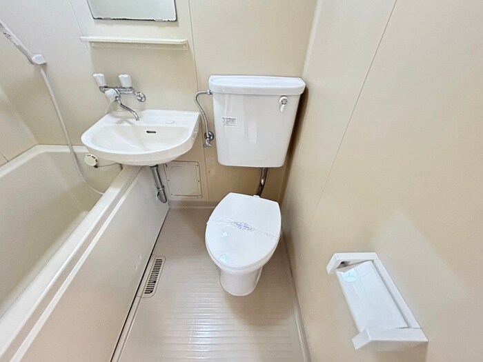 物件内観写真11　(トイレ)