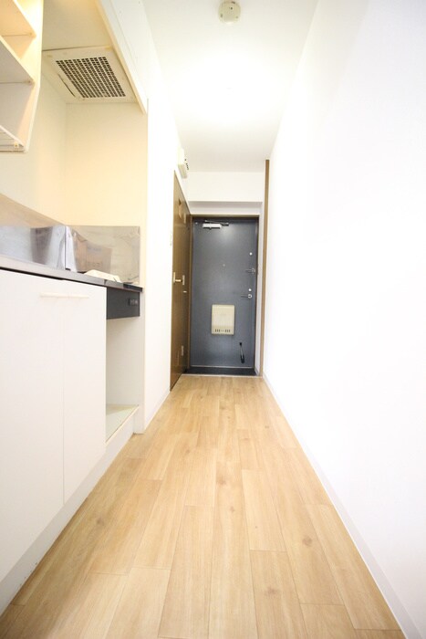 物件内観写真17　(廊下)