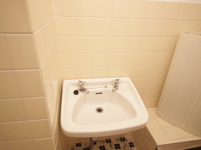 物件内観写真8　(洗面)