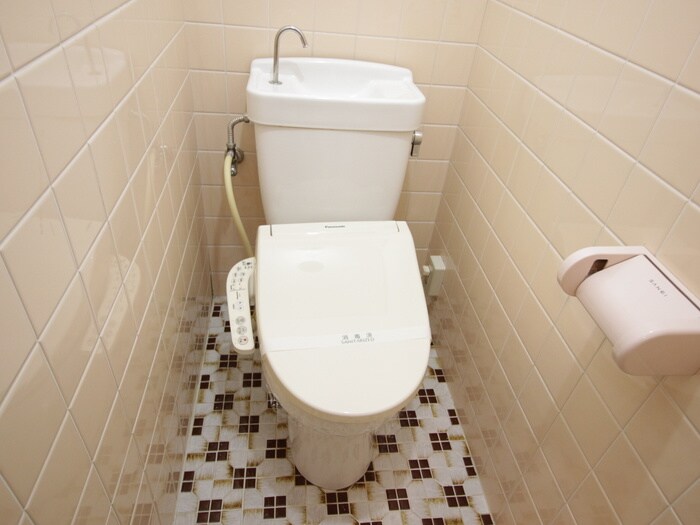 物件内観写真9　(トイレ)