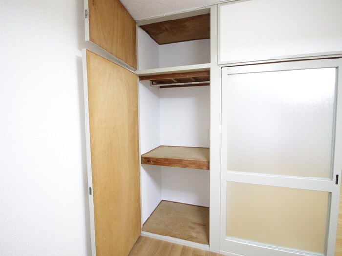 物件内観写真11　(収納)