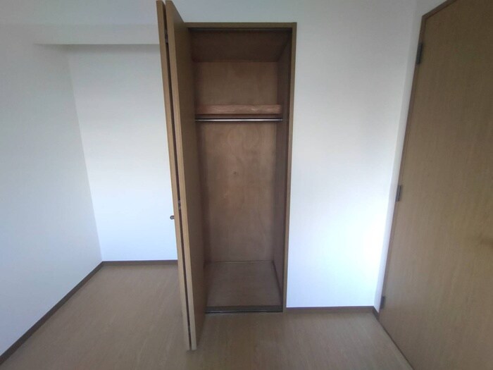 物件内観写真15　(収納)
