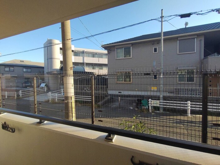 物件内観写真22　(室内からの展望)